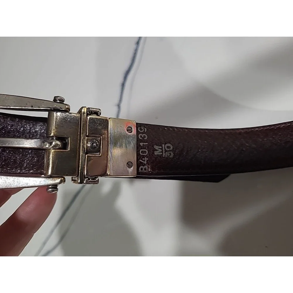 EUC Brighton Leather Belt Reversible Brown & Black #B40139 Size M30 white bin